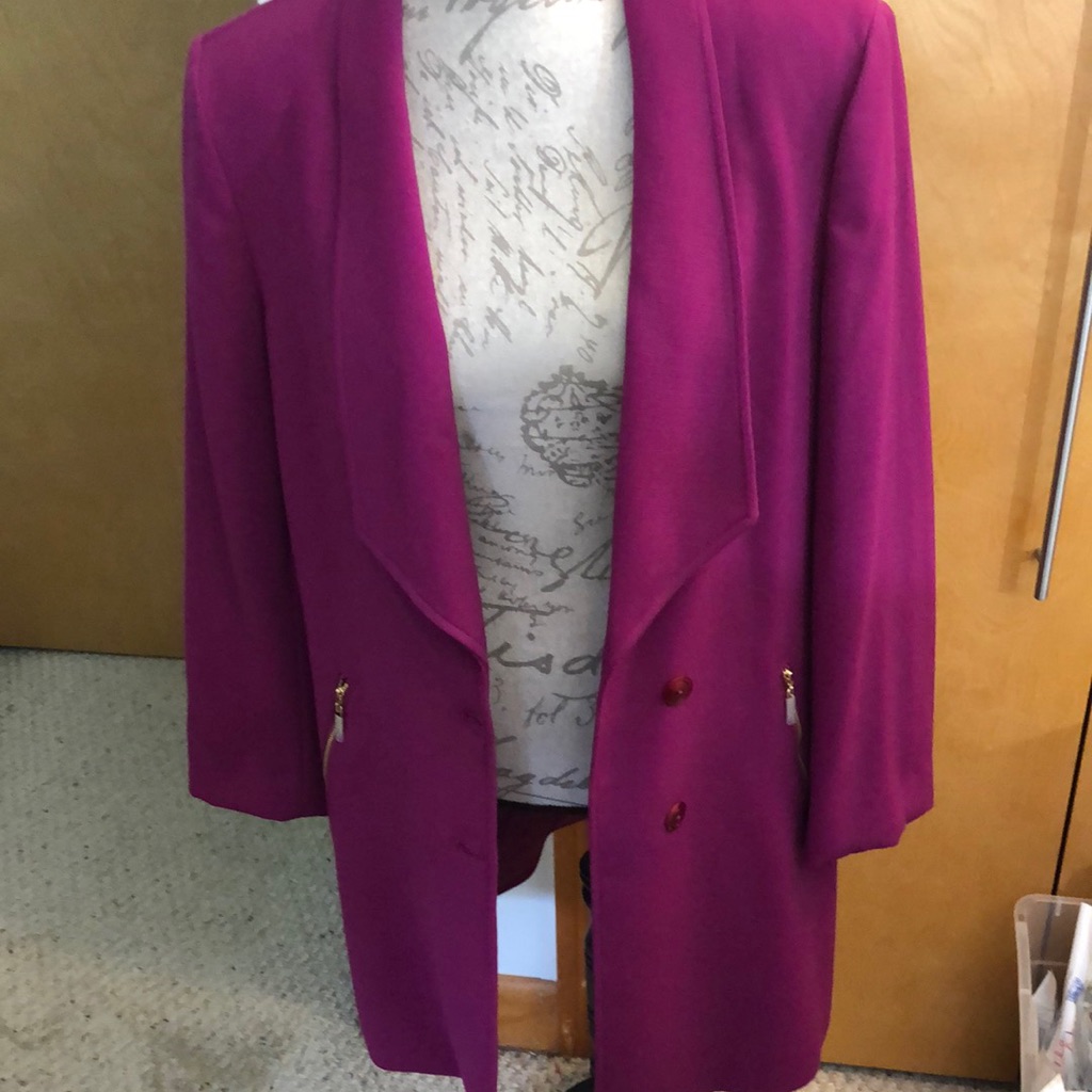 Tahari Blazer King Jacket Brand New Beautiful 278 Retail 12 Fits Like Large